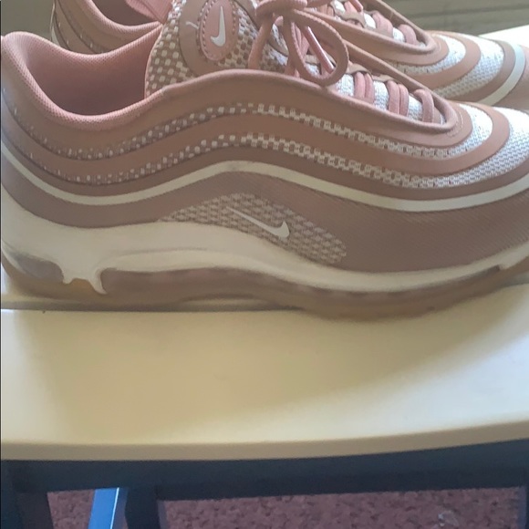 SOLD - Picture 4 of 6